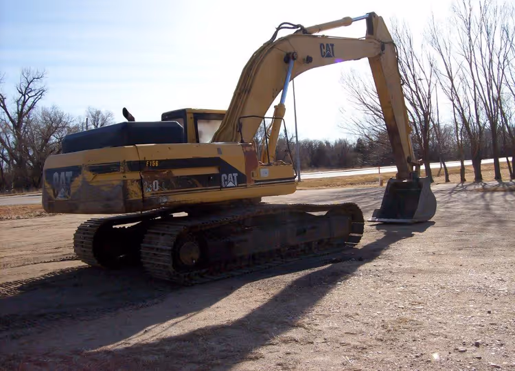 Cat 330L 05YM01147