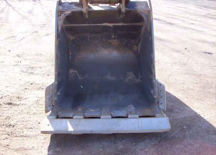 Cat 330L 05YM01147