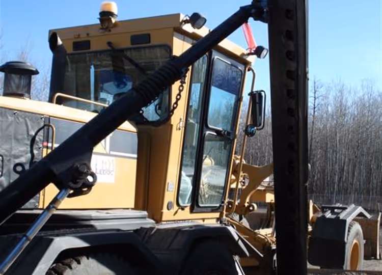 Cat 140H APM00696