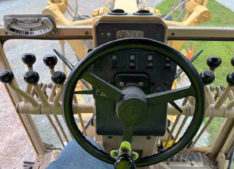 Caterpillar 140H APM00273