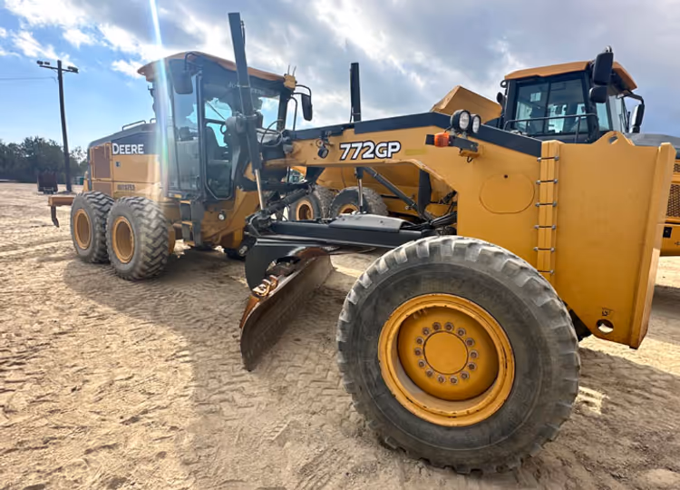 John Deere 772GP 1DW772GPAKF696140
