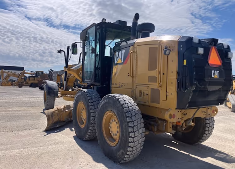 Caterpillar 12M2 R9S00186