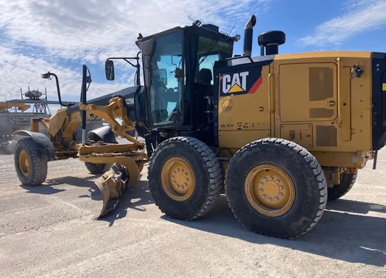 Caterpillar 12M2 R9S00186