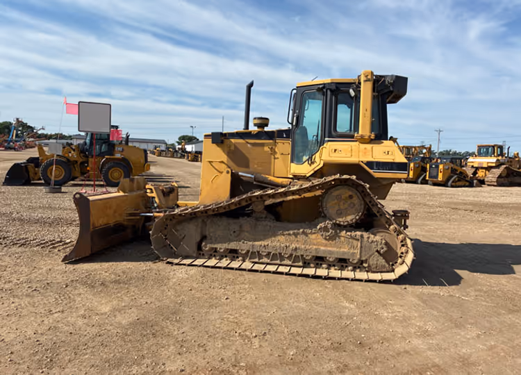 Caterpillar D6M LGP 4JN00823