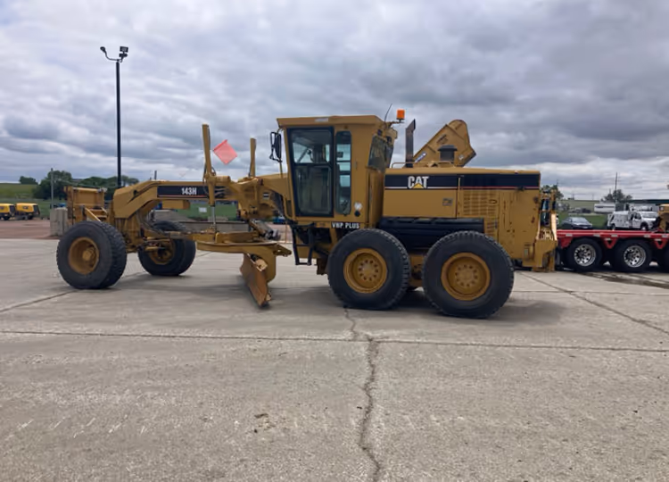 Caterpillar 143H APN01089