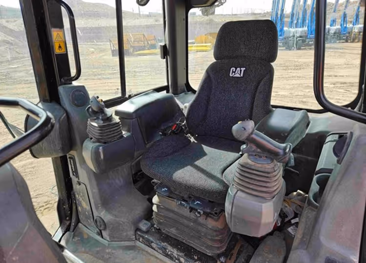 Caterpillar D6K2 XL DFR00435