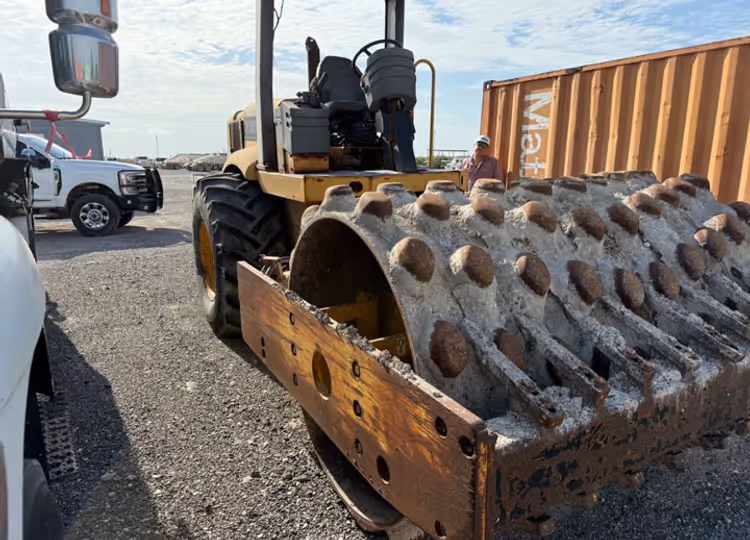 Caterpillar CP563D 9ZW00402