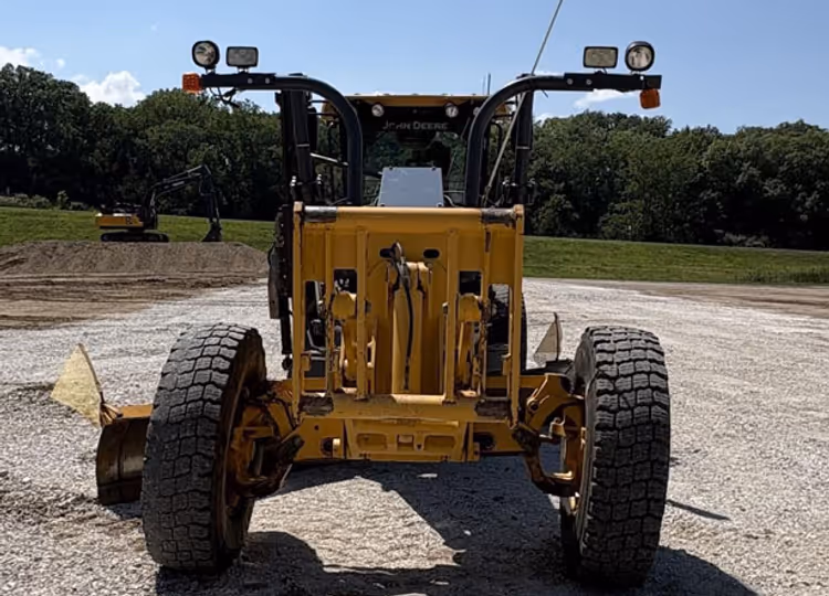 John Deere 770GP 1DW770GPPFF670821