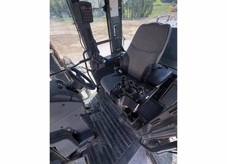 John Deere 770GP 1DW770GPPFF670821