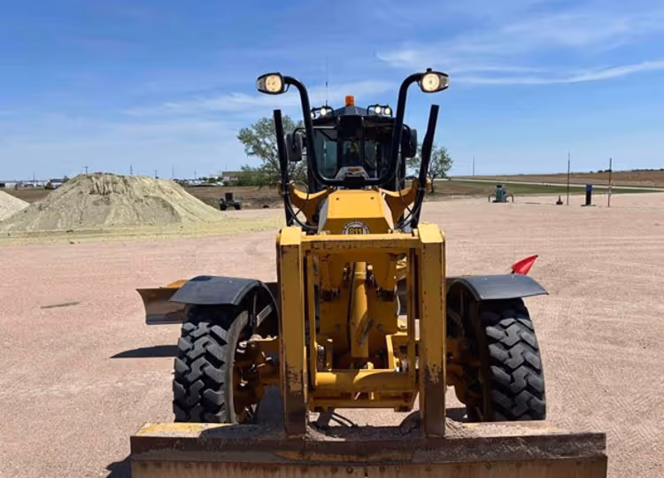 Caterpillar 12M3 N9F00655