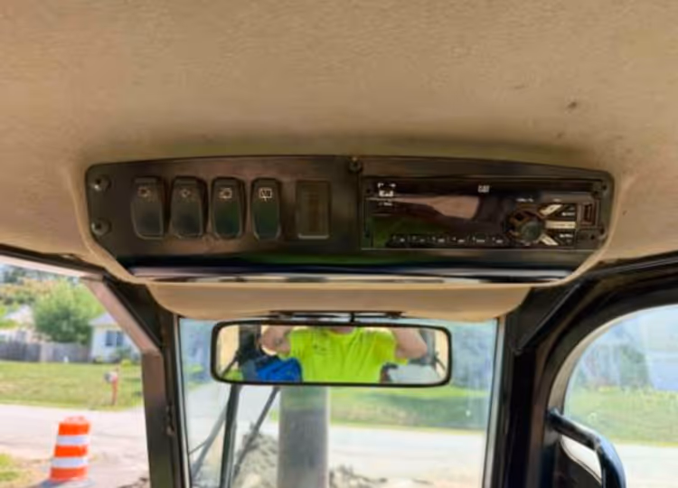 Caterpillar D5K2LGP AR KY207223