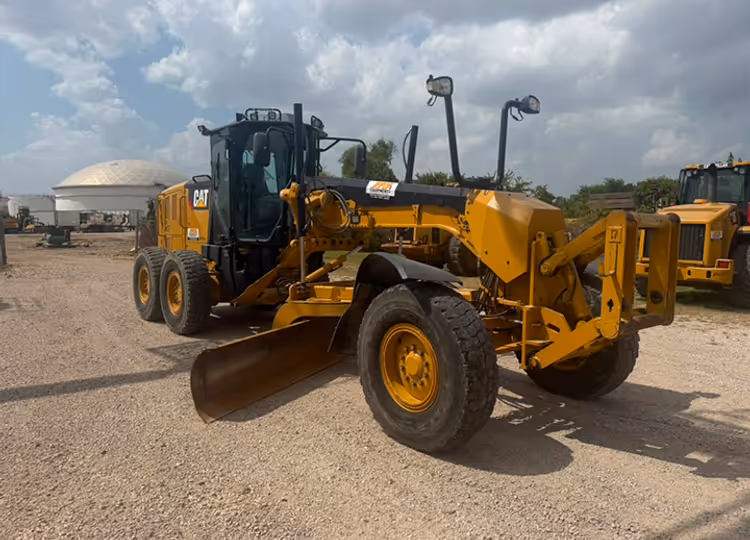 Caterpillar 12M2 R9S00186