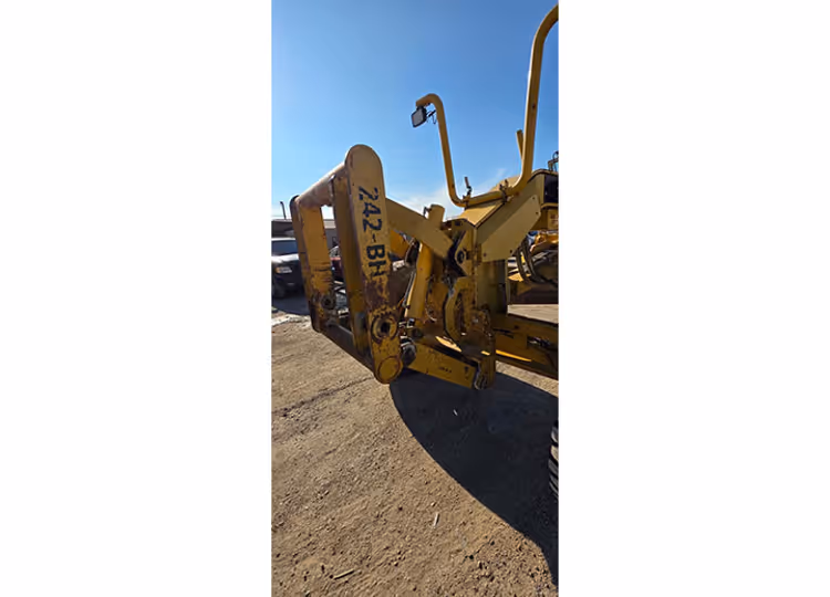 Caterpillar 140H APM03318