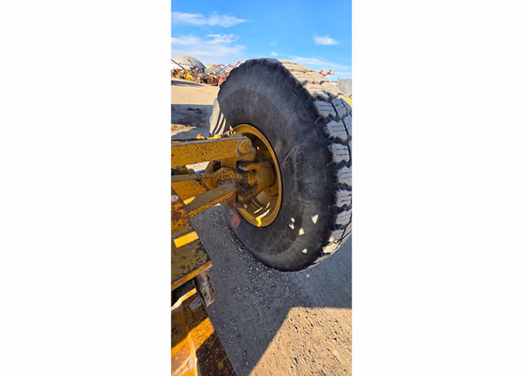 Caterpillar 140H APM03318