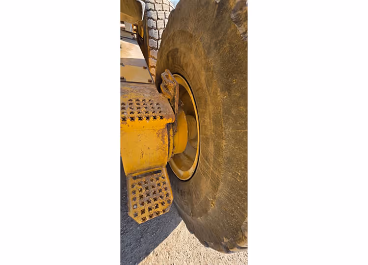 Caterpillar 140H APM03318