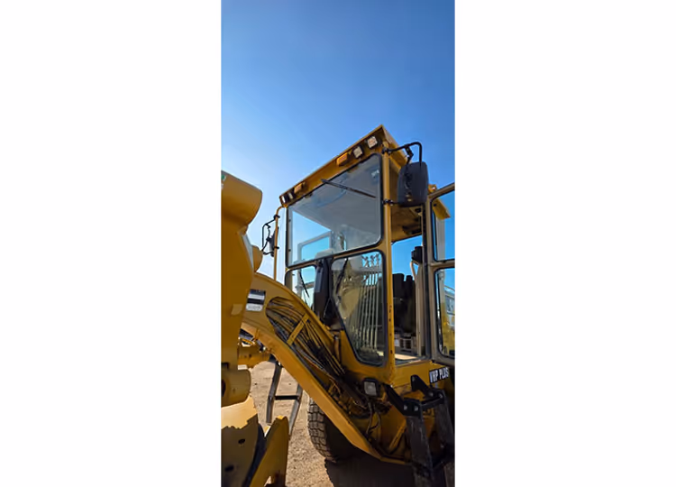 Caterpillar 140H APM03318