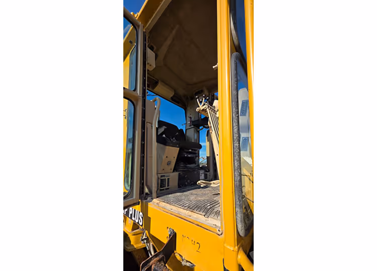 Caterpillar 140H APM03318