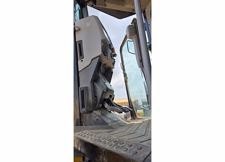 Caterpillar 150 CAT00150PEB400200