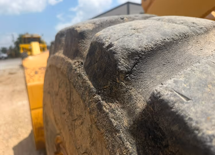 Caterpillar 938G RTB01754