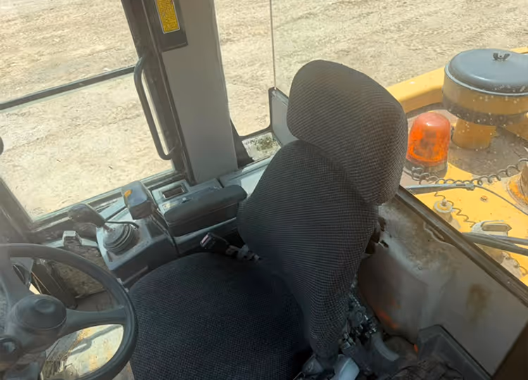 Caterpillar 938G RTB01754
