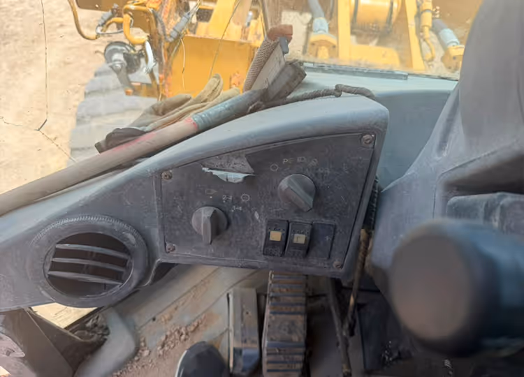 Caterpillar 938G RTB01754