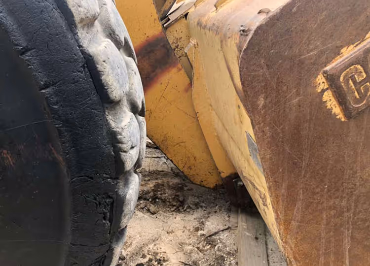 Caterpillar 966G 3SW00326
