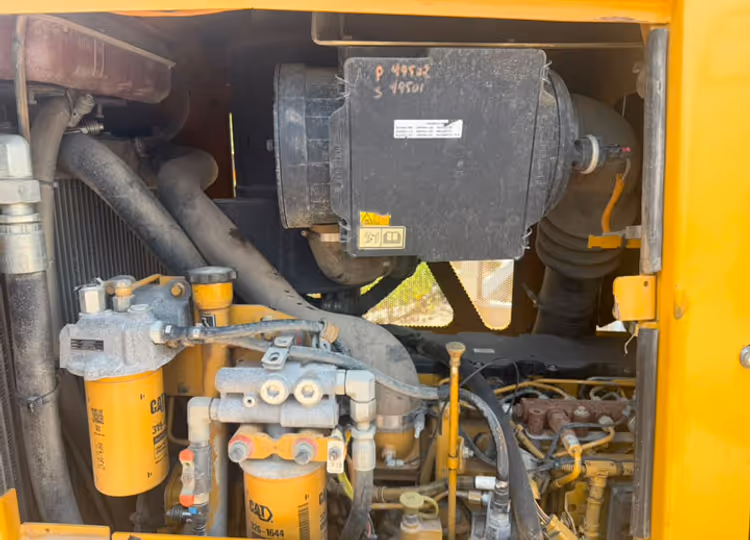 Caterpillar D6KXL FBH01888