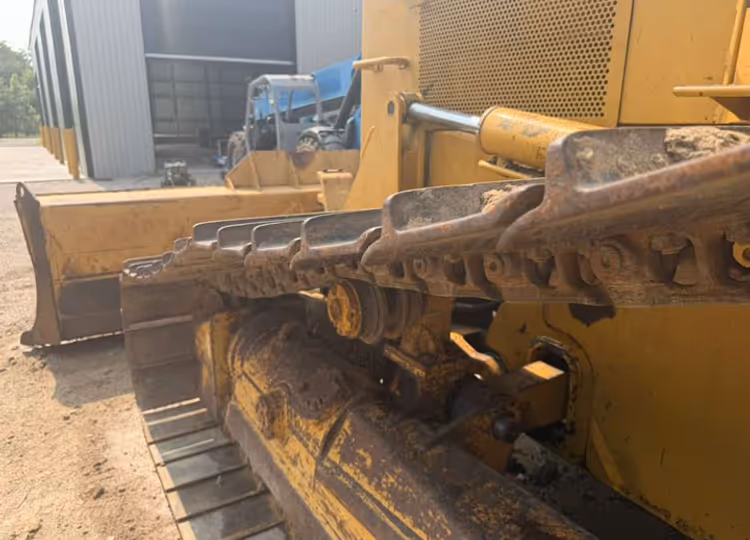 Caterpillar D6M LGP 4JN00823