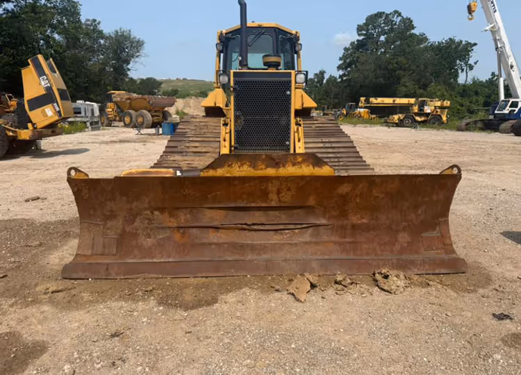 Caterpillar D6M LGP 4JN00823