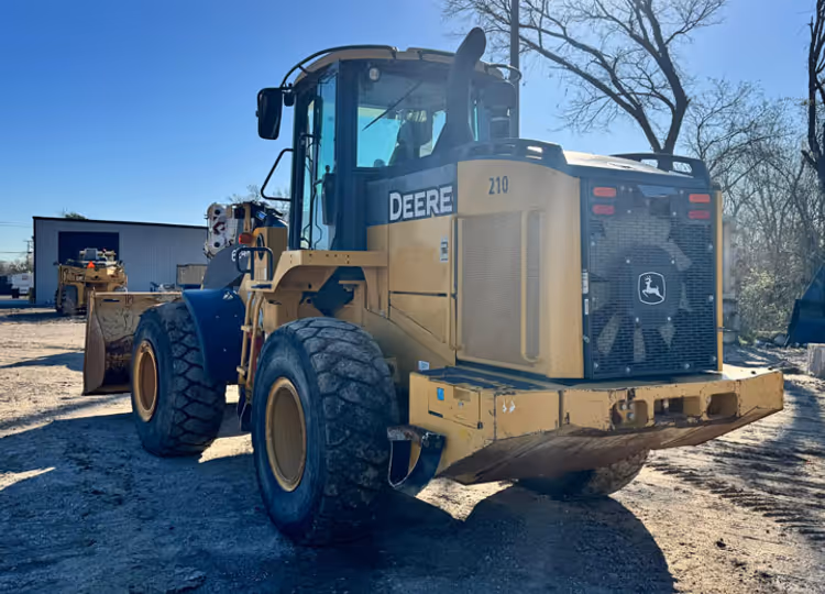 John Deere 624KII 1DW624KZPFF667380