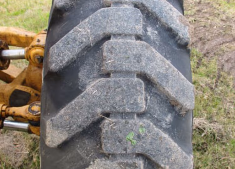 Cat 140G 72V17411