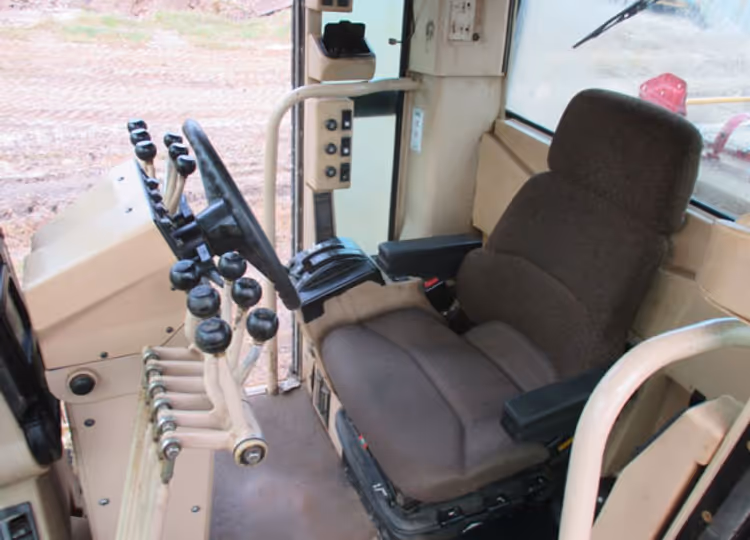 Cat 140H APM00619